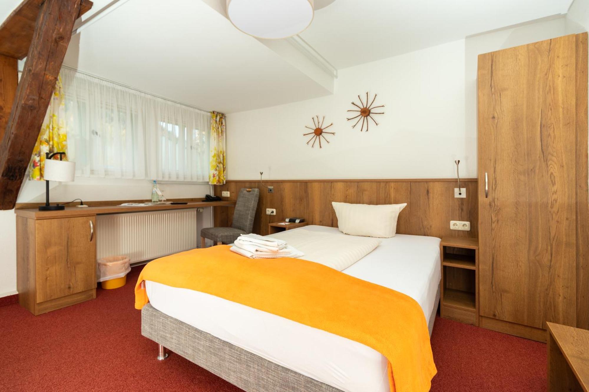 Wanderhotel Sonnebergbaude Валтерсдорф Екстериор снимка