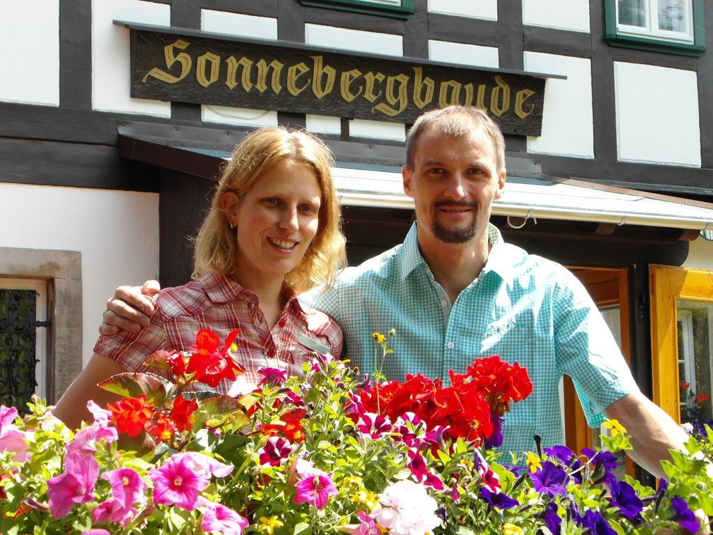Wanderhotel Sonnebergbaude Валтерсдорф Екстериор снимка