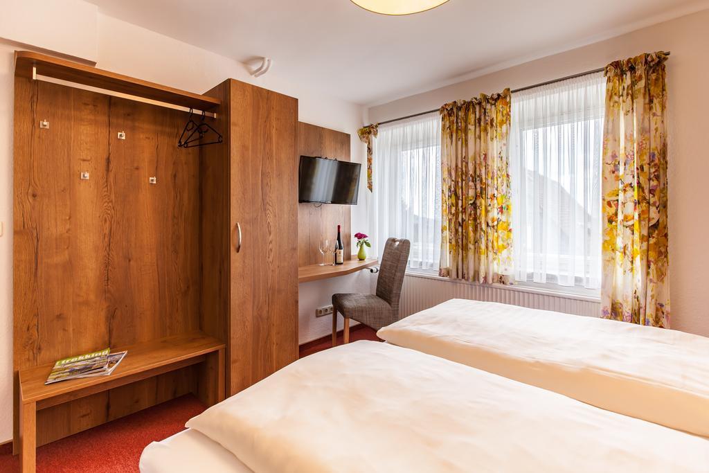 Wanderhotel Sonnebergbaude Валтерсдорф Екстериор снимка