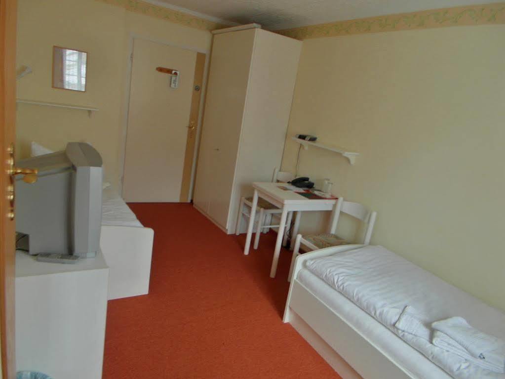 Wanderhotel Sonnebergbaude Валтерсдорф Екстериор снимка